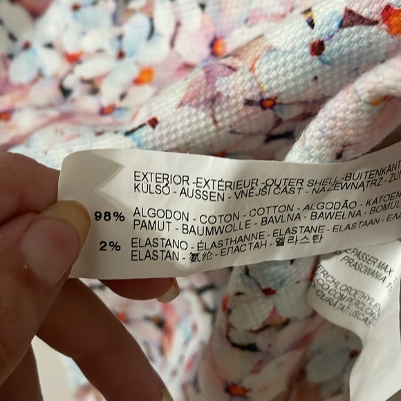 Floral Short Sleeve Dress - Picture 5 of 7